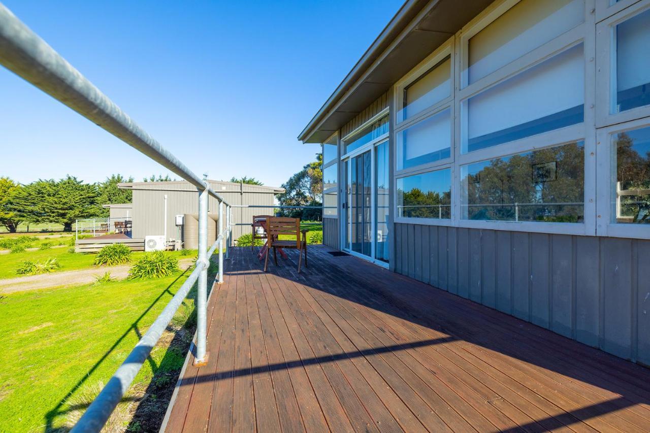 Harmony At Tower Hill Apartment Koroit Exterior photo