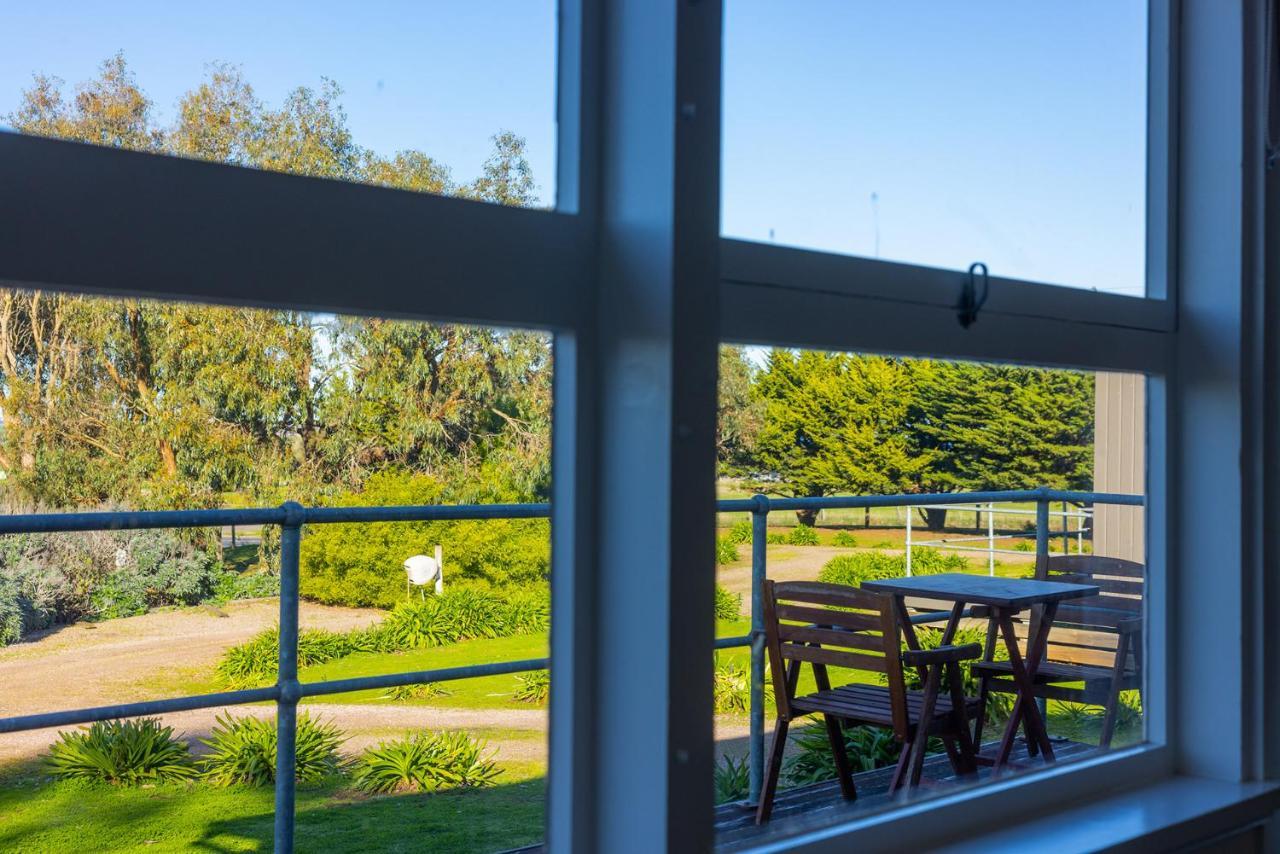 Harmony At Tower Hill Apartment Koroit Exterior photo